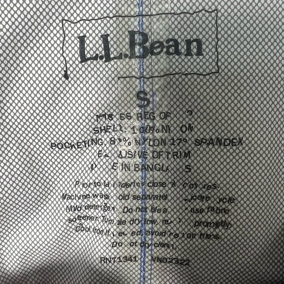 L.L. Bean Rain Jacket Womens Blue Black Windbreaker Hooded Light Size Small - Picture 12 of 14